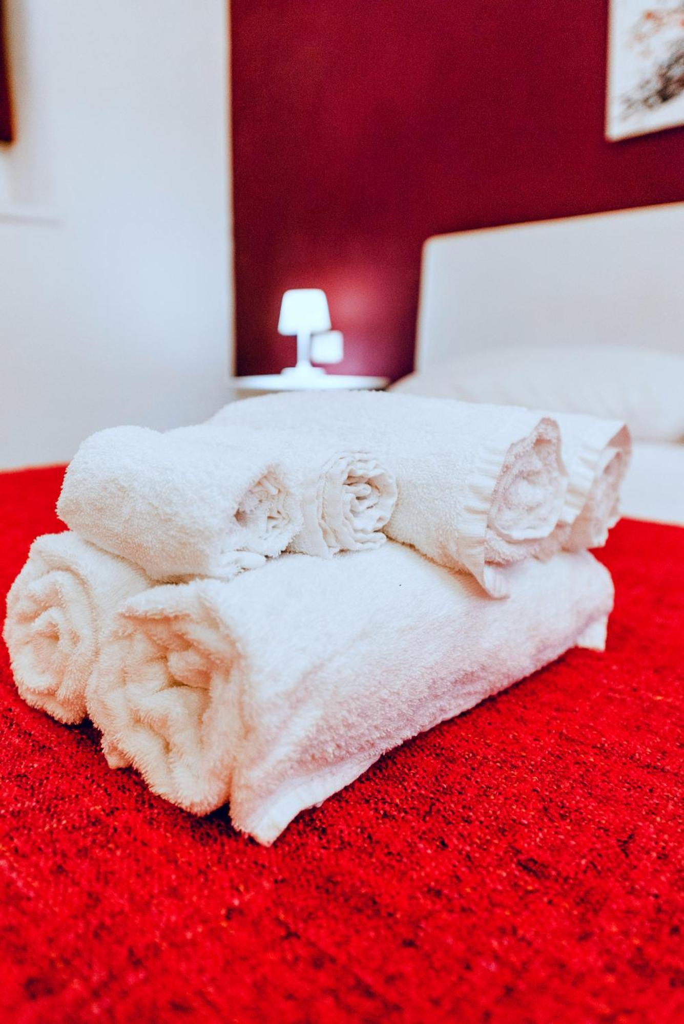 Helios Suites Testaccio - Center Of Rome Extérieur photo